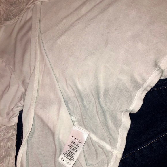 ARITZIA open back short sleeve - Picture 4 of 4